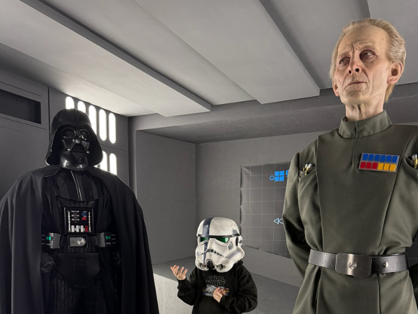Besprechung mit Tarkin und Vader